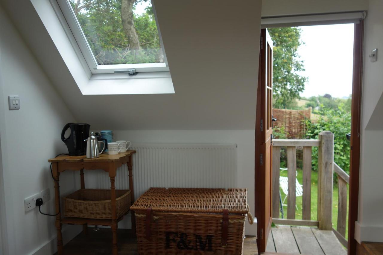 Apartamento The Roost Semley Exterior foto